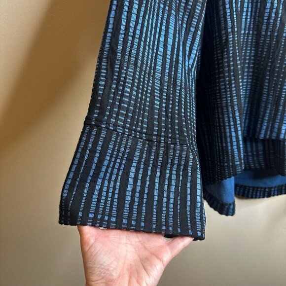 IC By CONNIE K Jacket Sz L Black Blue Textured Single Button Artsy Lagenlook - Picture 4 of 13